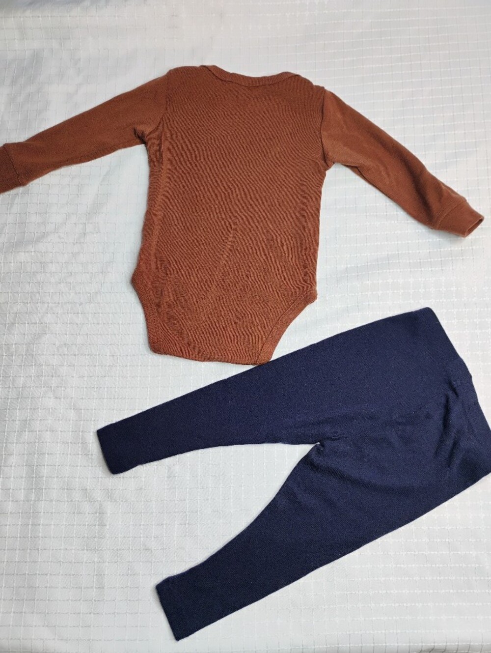 Simply Merino Brown/Navy set - Picture 2 of 3